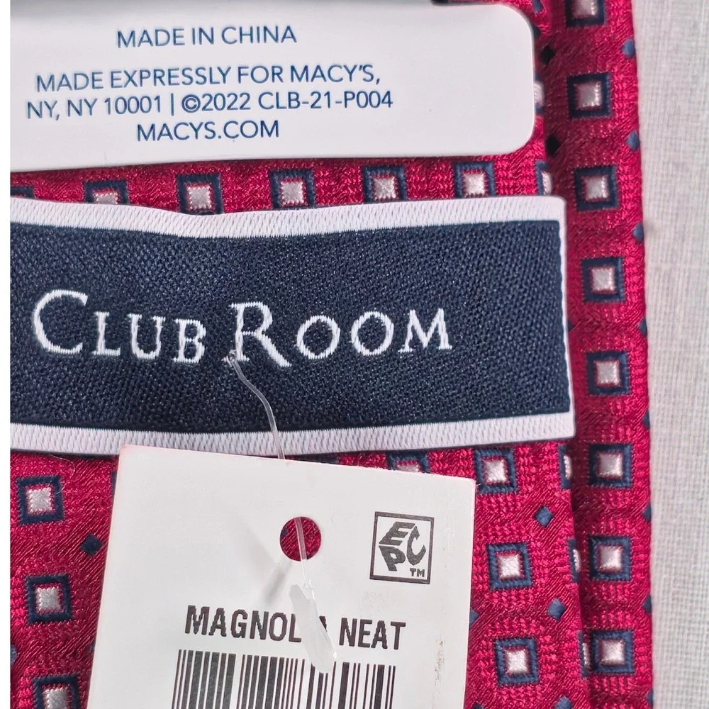 Club Room Mens Tie One Size Red Magnolia Magnolia Medallion Geo Necktie NWT